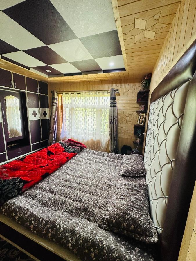 Sheen Homestay 古尔马尔格 外观 照片