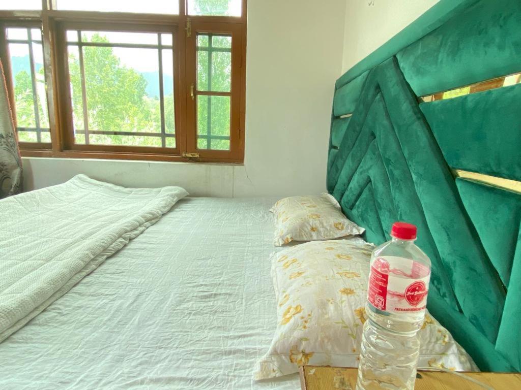 Sheen Homestay 古尔马尔格 外观 照片